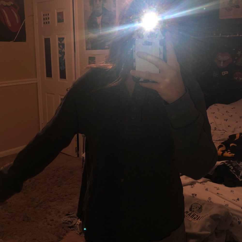 Old navy sweater